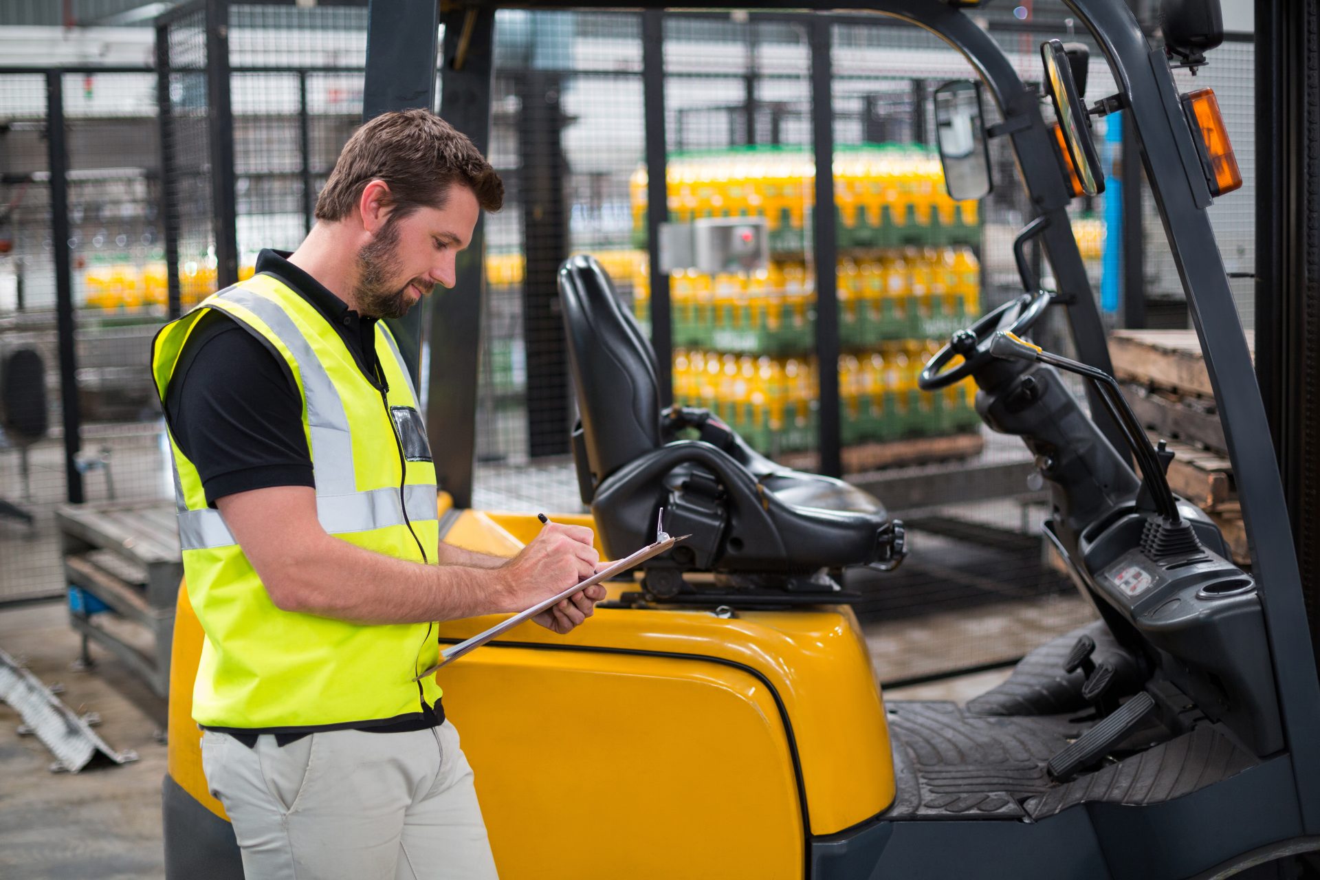 Pre-operational check forklift truck
